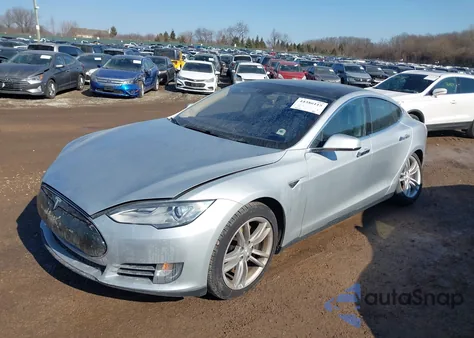 2013 Tesla Model S from USA, damaged, VIN 5YJSA1AG8DFP13291